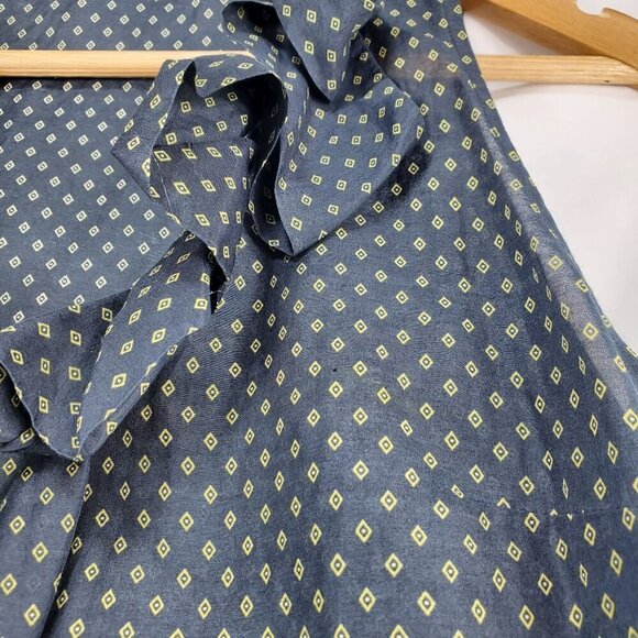 Gap Women's Blue Blouse Top Ikat Sleeveless Cotton Silk Button Size XS - Picture 3 of 10